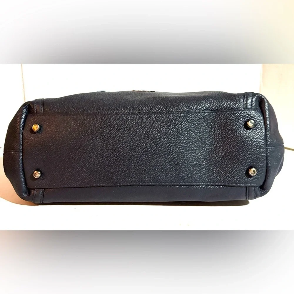 Coach navy blue Leather Shoulder Bag